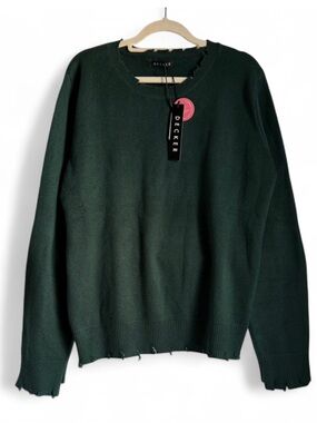Decker Woman’s Forest Green Crewneck Sweater